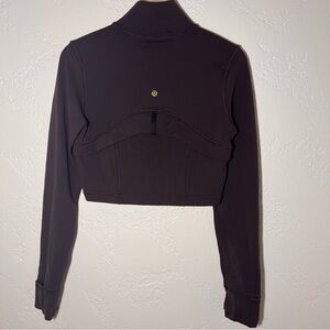 Lululemon Define Cropped Half Zip *Luon
Espresso 
Size 8
